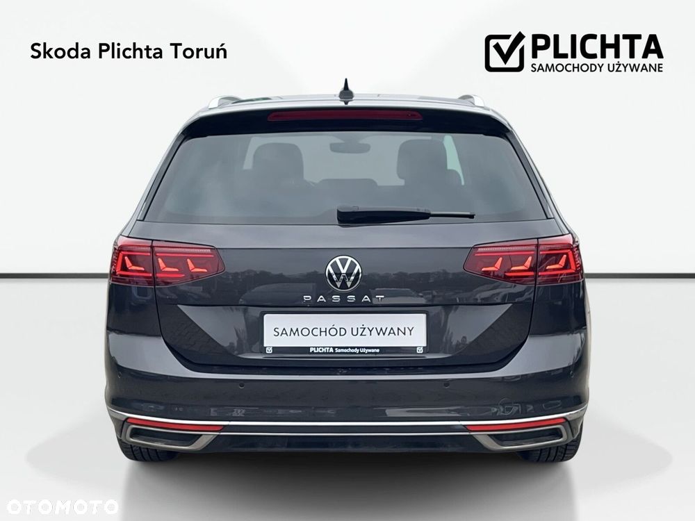 Volkswagen Passat Variant 2.0 TSI Elegance DSG - 6