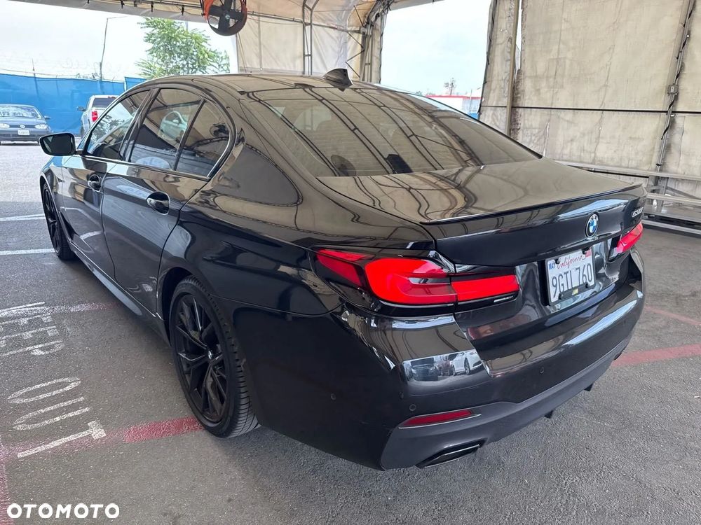 BMW Seria 5 530i M Sport Edition - 3