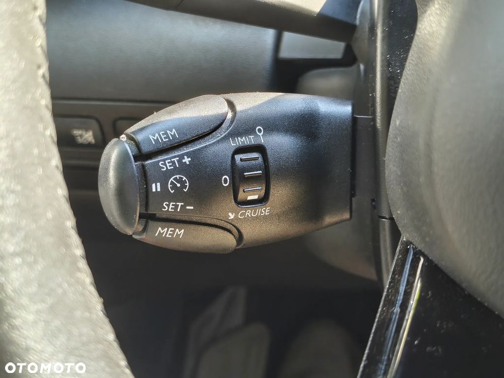 Citroën C3 Aircross BlueHDI 120 Stop & Start EAT6 FEEL PACK - 11