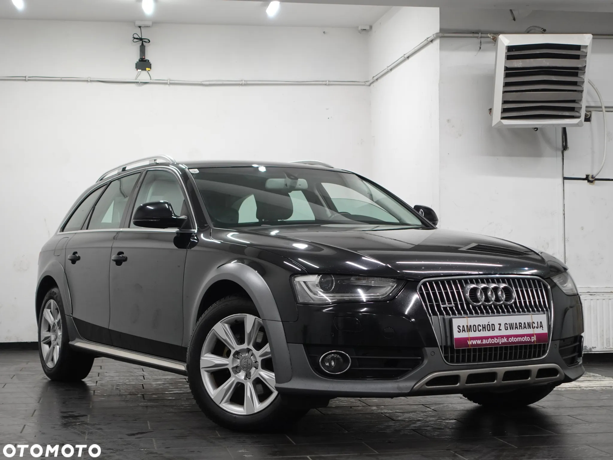 Audi A4 Allroad 2.0 TDI Quattro S tronic - 11