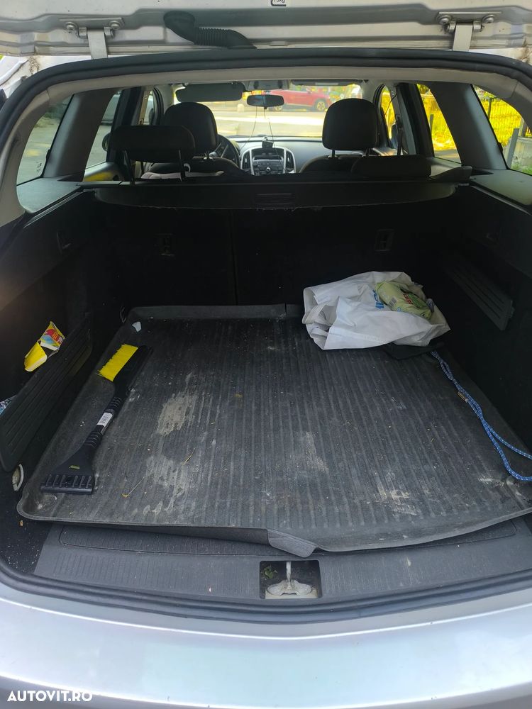 Opel Astra 1.4 ECOTEC Enjoy - 12