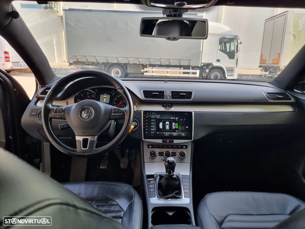 VW Passat Variant 2.0 TDI 4M Highline IM - 14