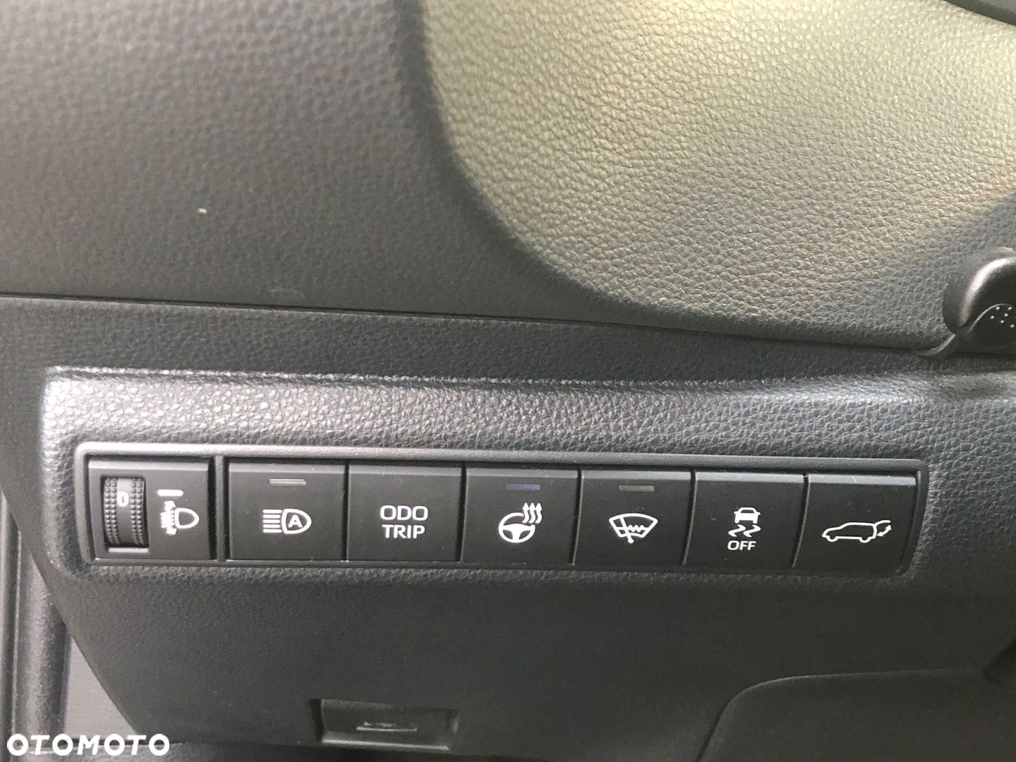 Toyota Corolla - 26