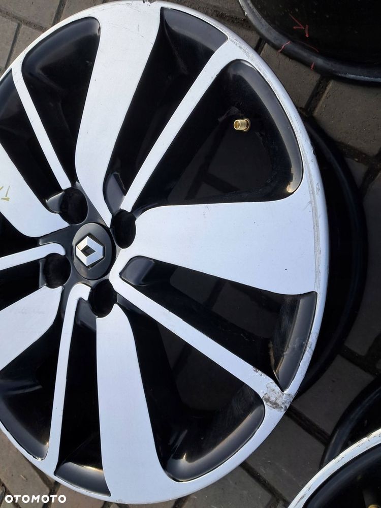 renault clio iv felgi aluminiowe 17" 4x100 - 12