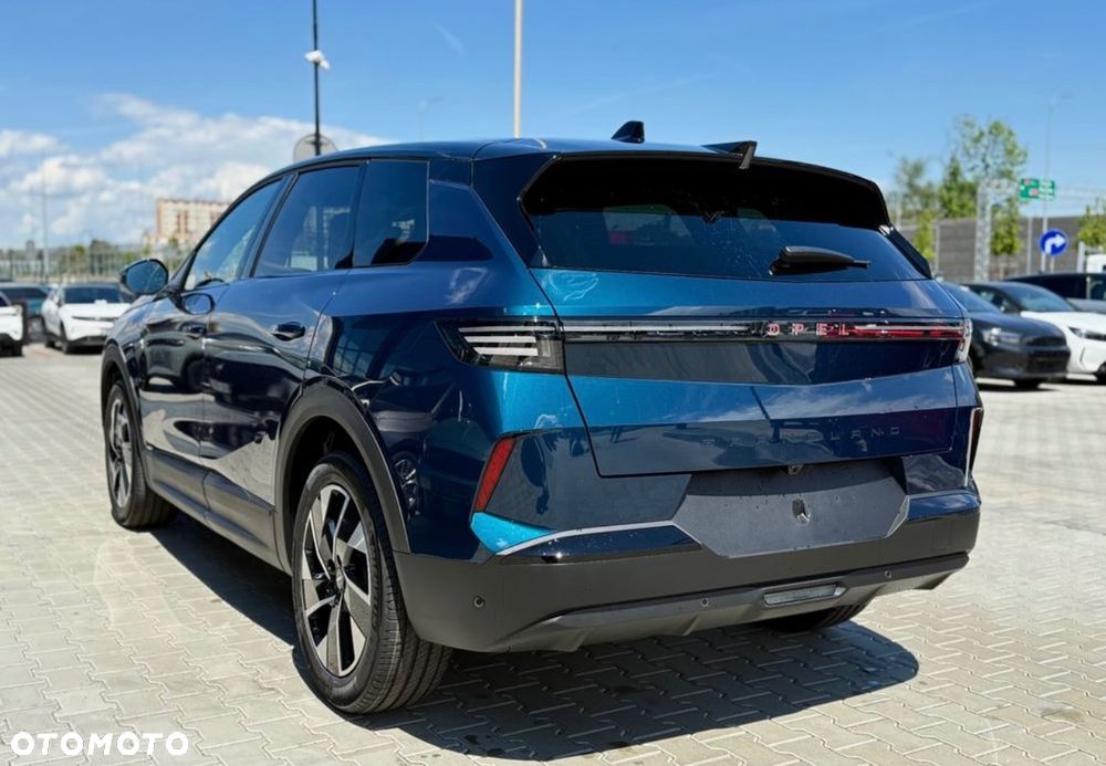 Opel Grandland 1.2 T mHEV GS S&S eDTC6 - 3