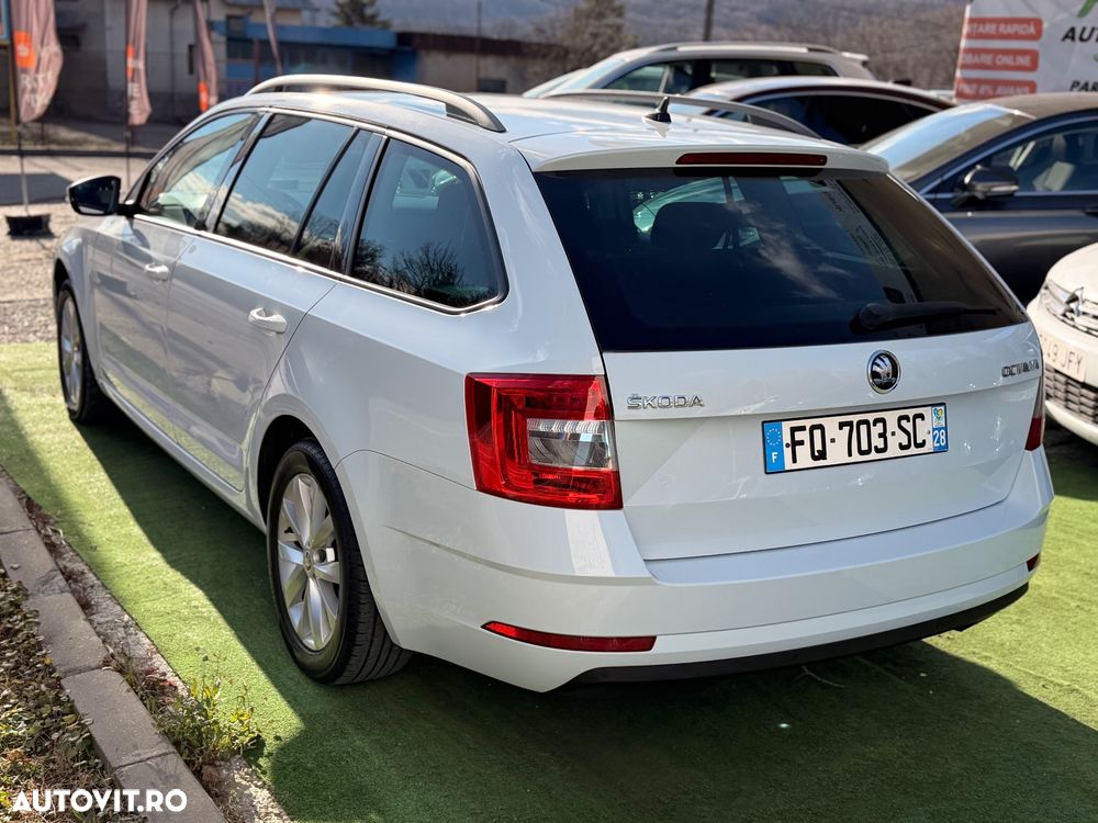 Skoda Octavia - 11