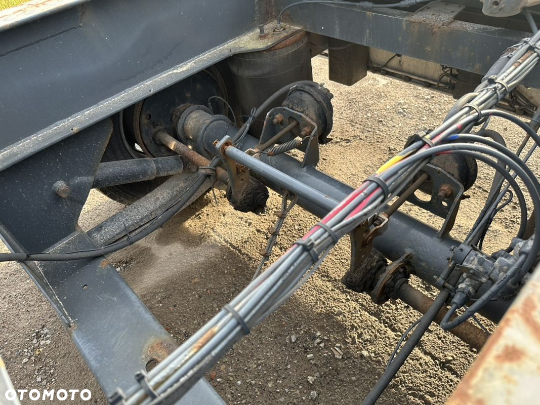 Mercedes-Benz Actros 2541 BDF kontener 6x2 EZ Palfinger 29009 poszerzony - 31