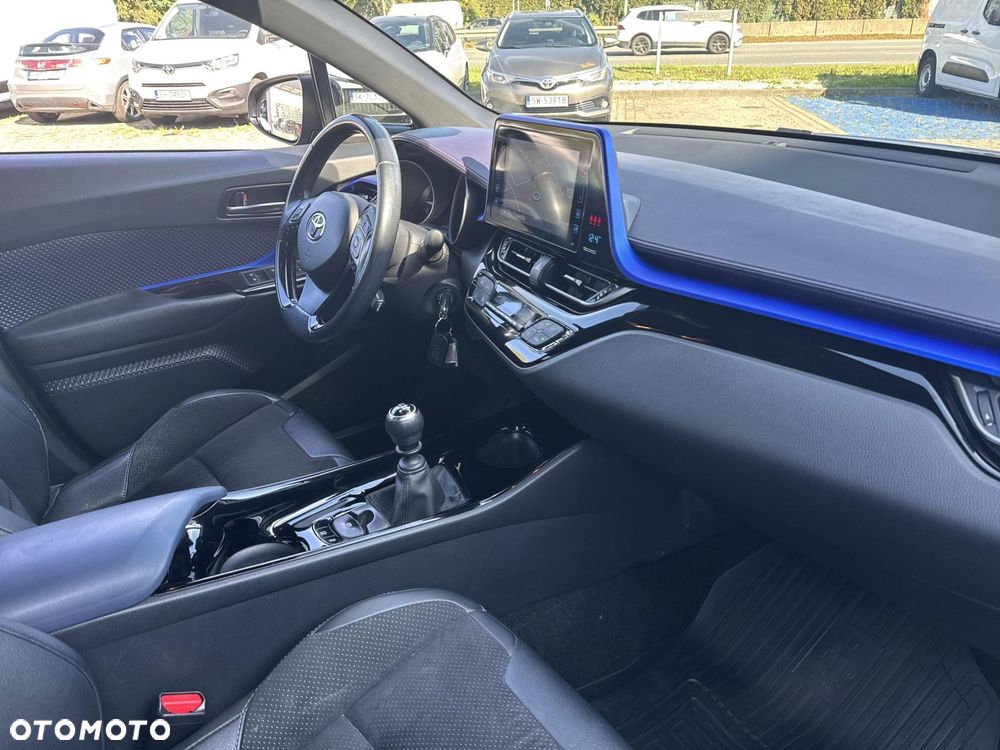 Toyota C-HR 1.2 T Dynamic - 16
