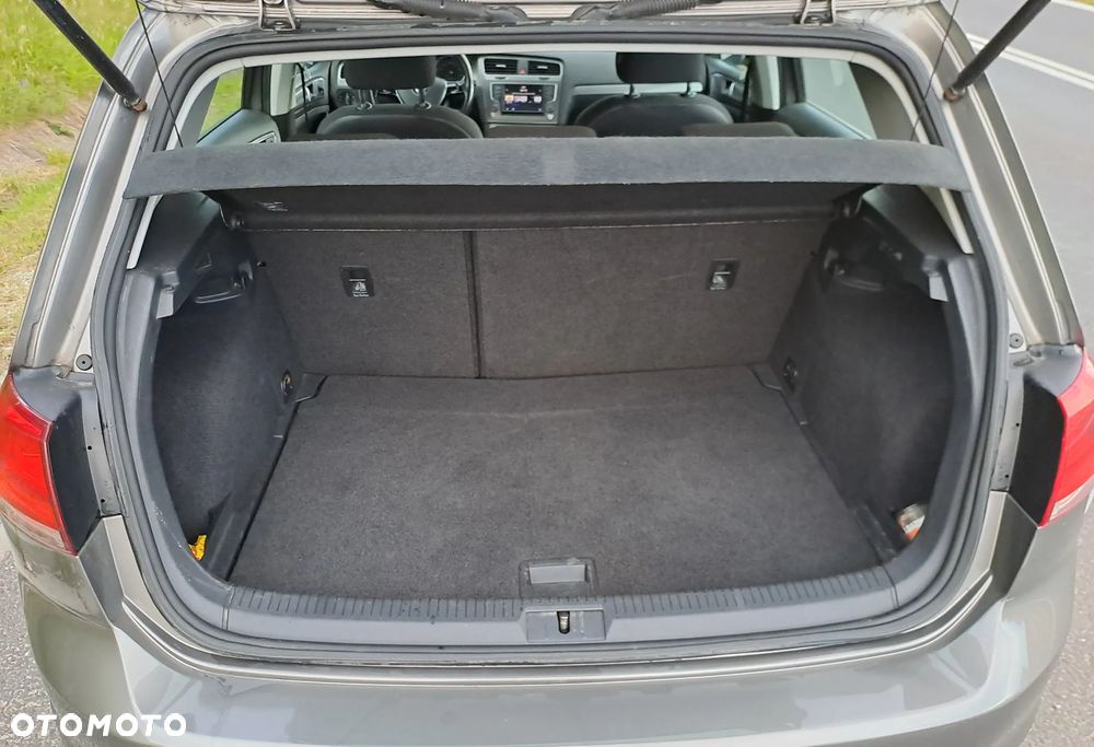 Volkswagen Golf 1.6 TDI BlueMotion Trendline - 5