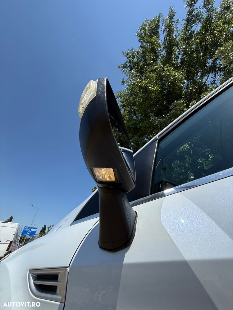 Ford Kuga 2.0 TDCi 4WD Powershift Titanium - 15