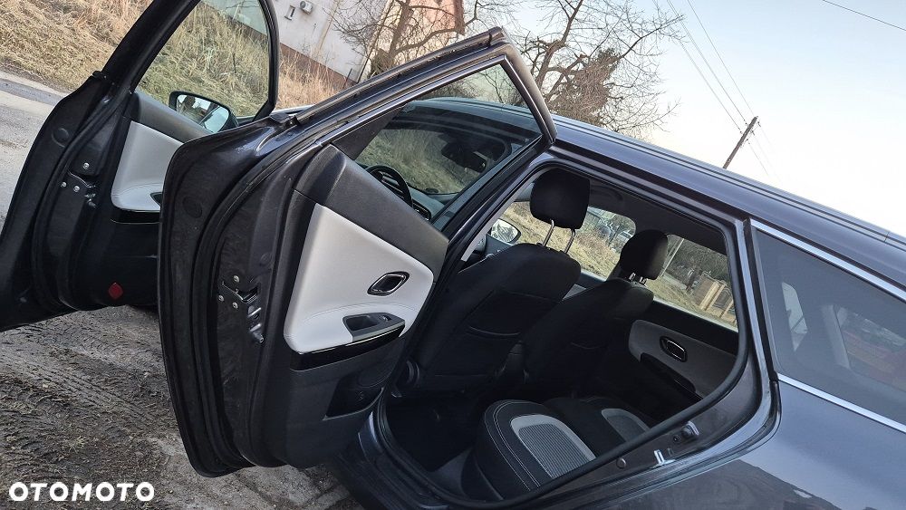 Kia Ceed 1.6 GDI ISG Spirit - 17