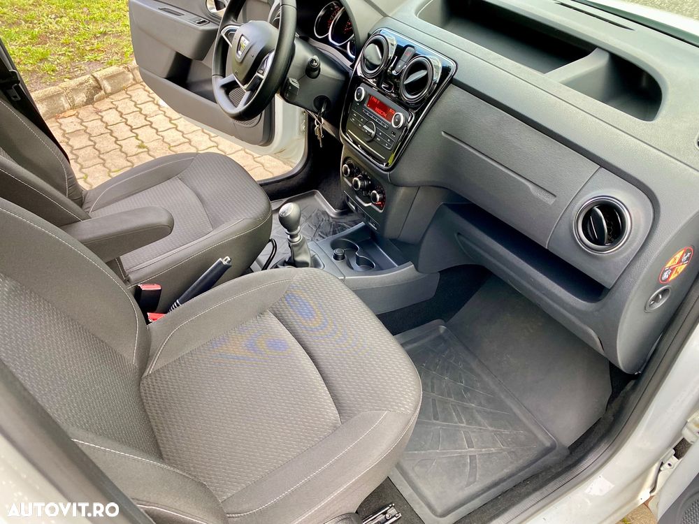 Dacia Dokker 1.5 Blue dCi Laureate - 11