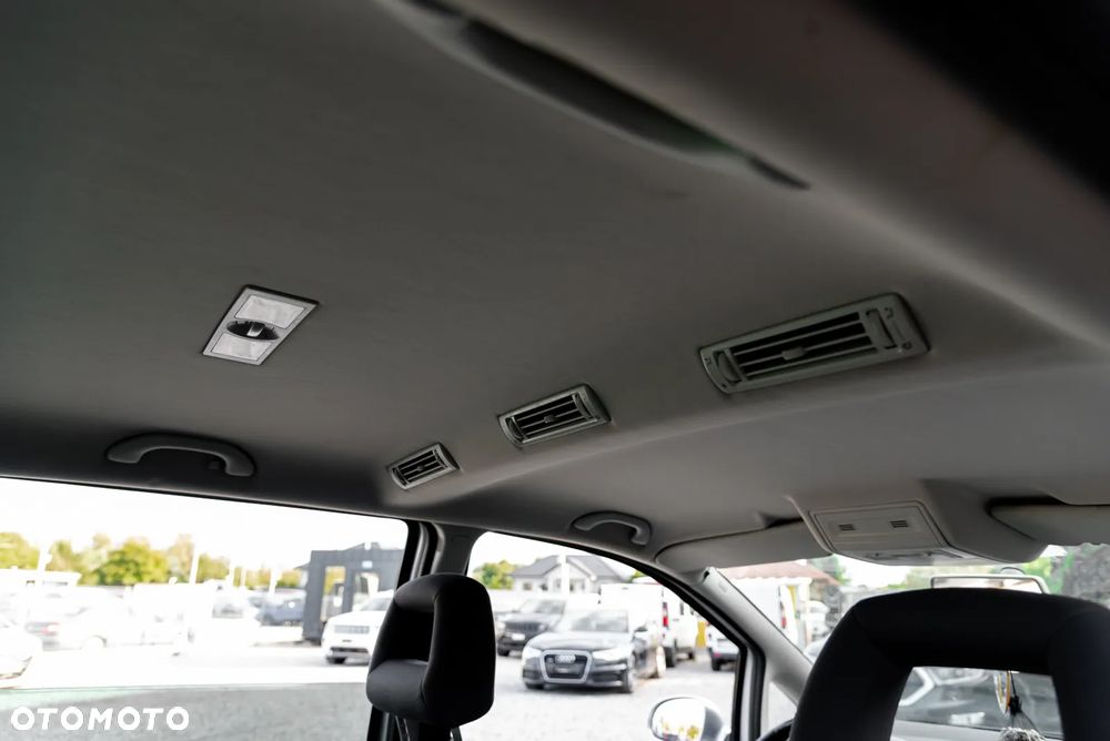 Volkswagen Sharan 1.8 5V Turbo Freestyle - 29