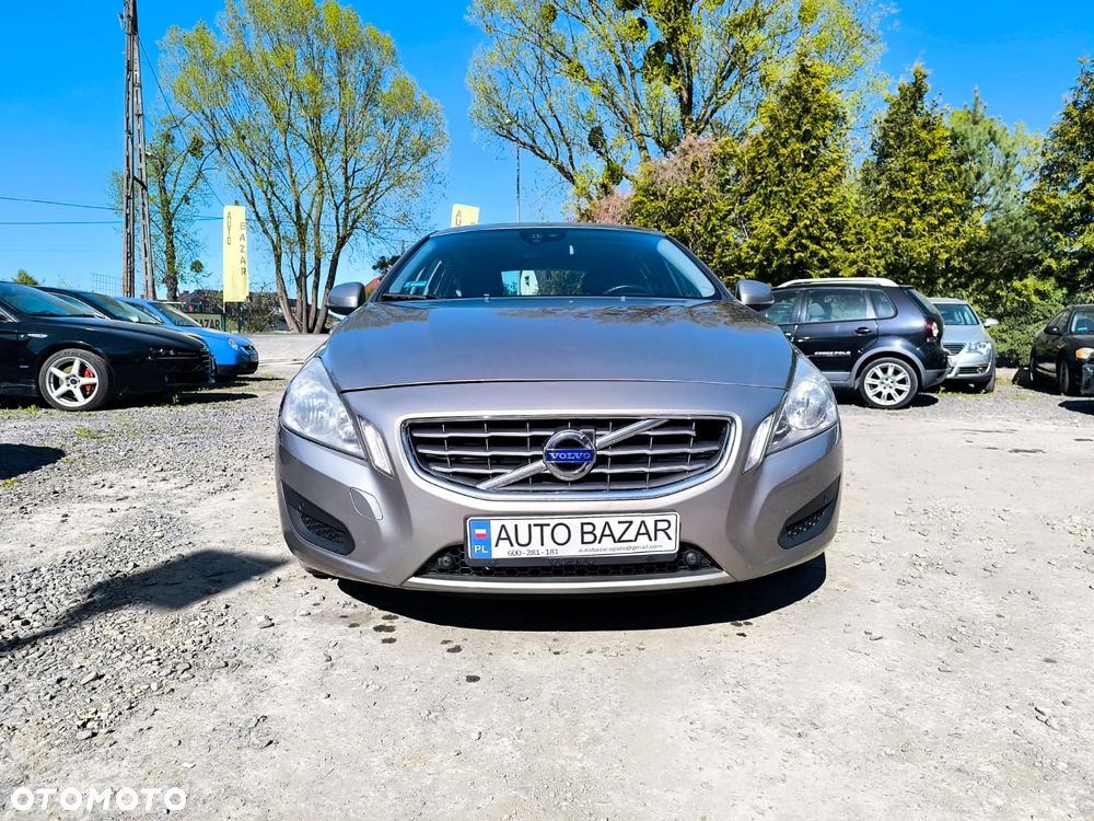 Volvo V60 - 10