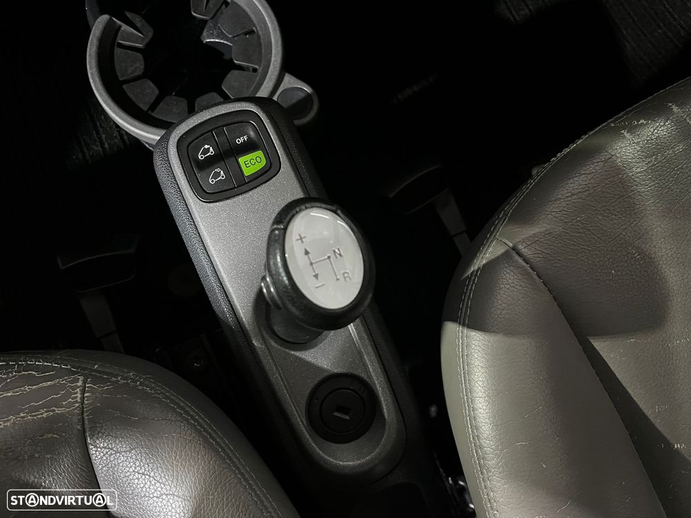 Smart Fortwo Cabrio 1.0 mhd Passion 71 Softouch - 30