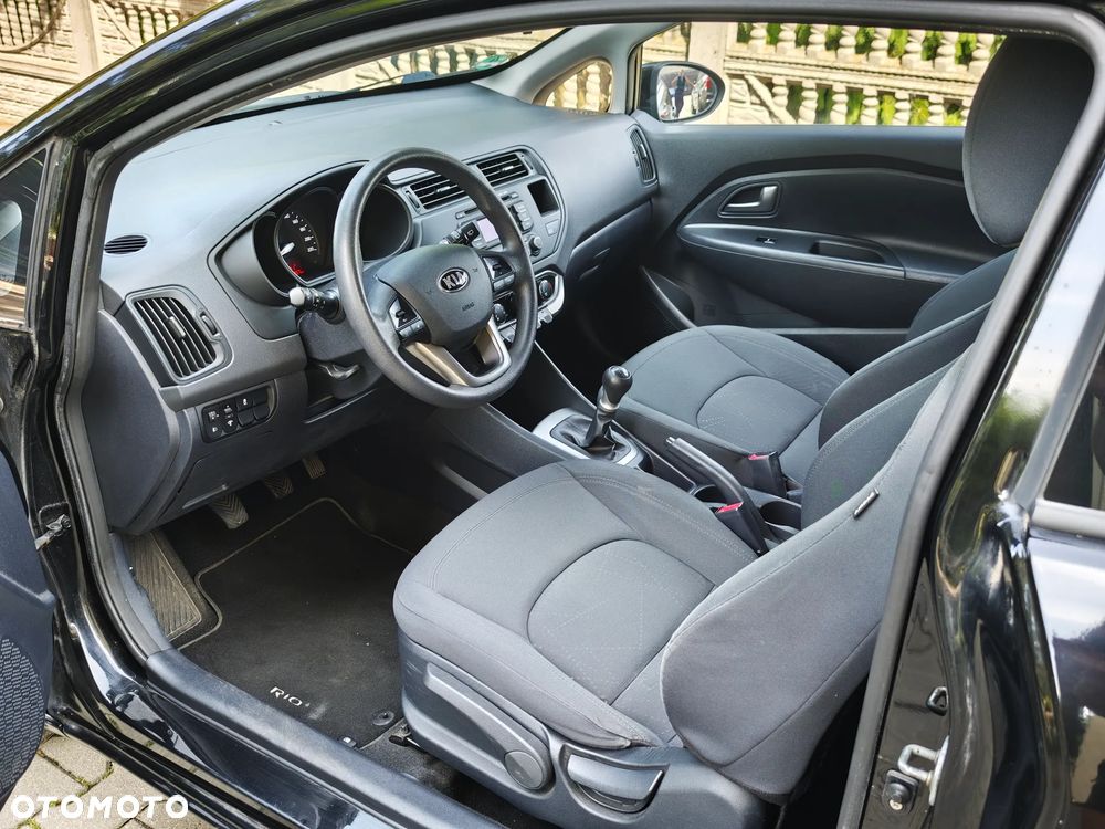 Kia Rio 1.4 Spirit - 21