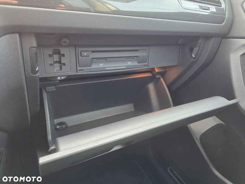 Volkswagen Tiguan 2,0 TSI OPF 4Motion DSG R-Line - 16