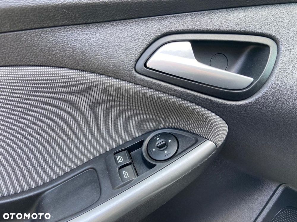 Ford Focus - 15