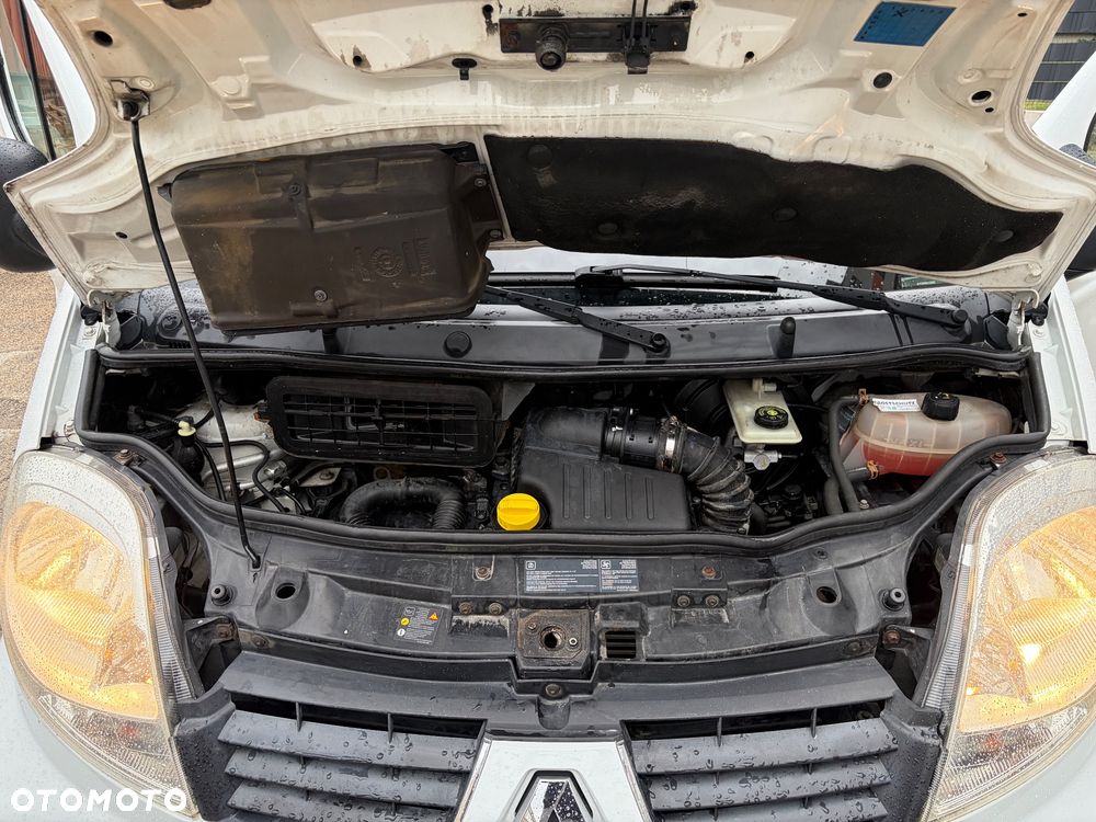Renault Trafic - 24