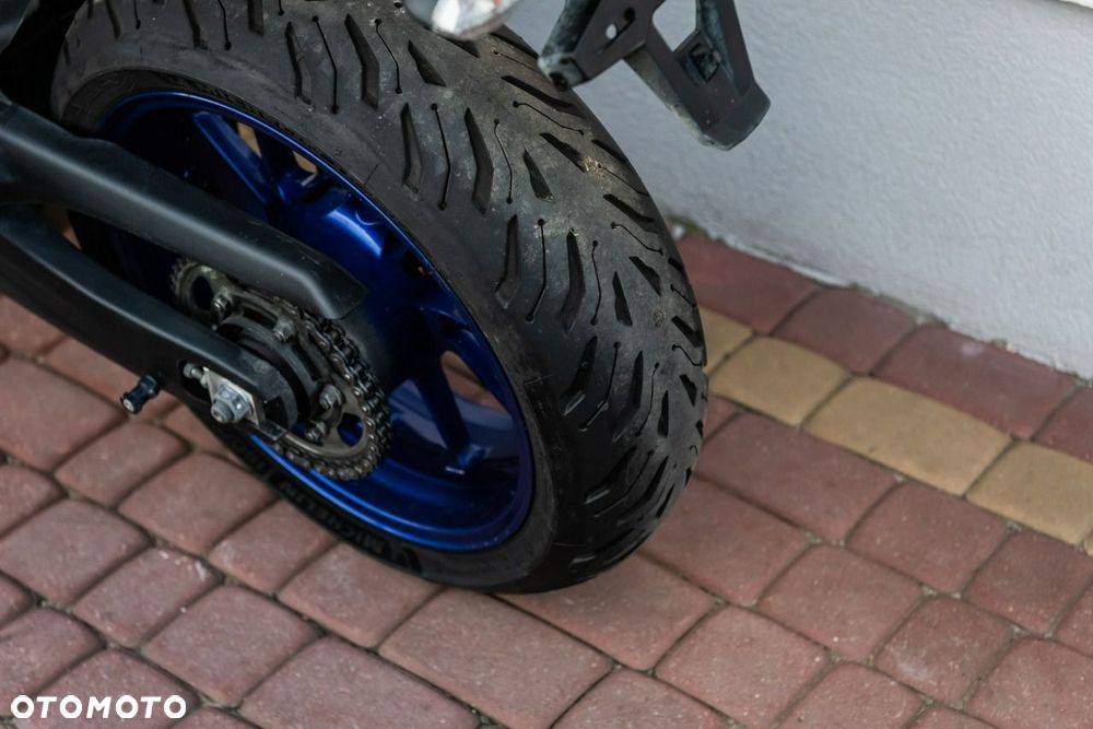 Yamaha MT - 9