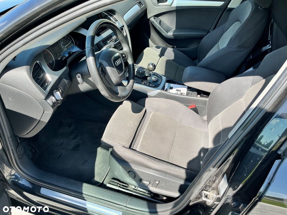 Audi A4 Avant 2.0 TDI - 13