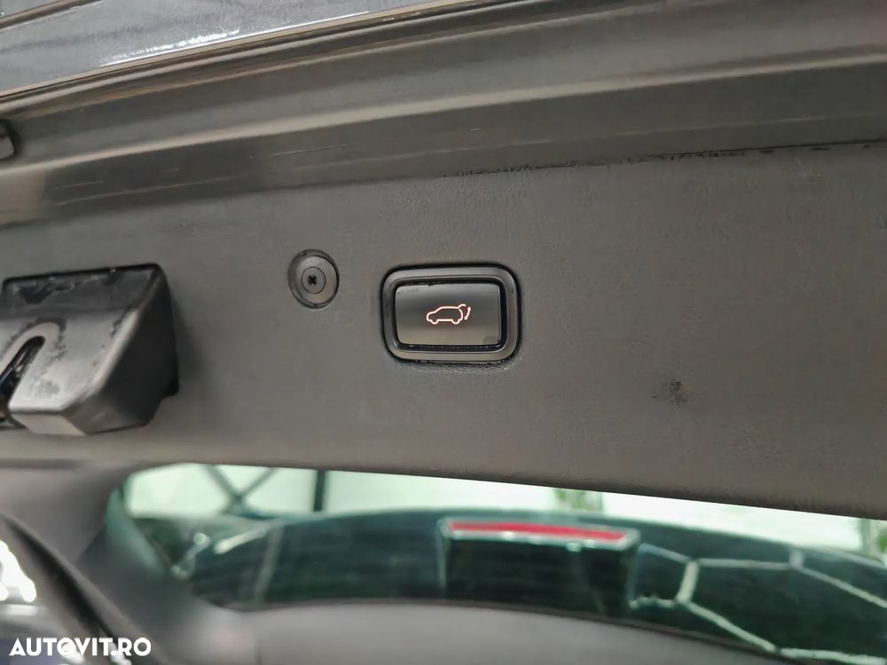Kia Sportage 2,0 CRDI AWD Aut. Platinum - 39