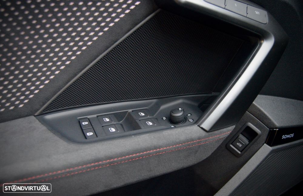 Audi RS3 Limousine 2.5 TFSI quattro S tronic - 15