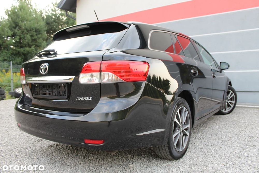 Toyota Avensis 2.0 D-4D Premium - 5