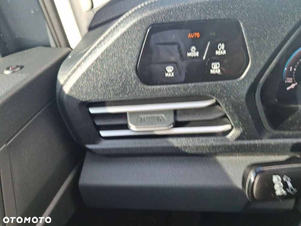 Volkswagen Caddy - 17