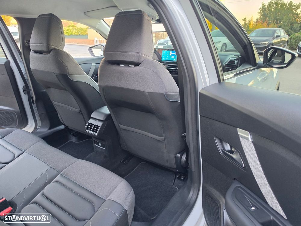 Citroën C4 1.2 PureTech Shine - 35