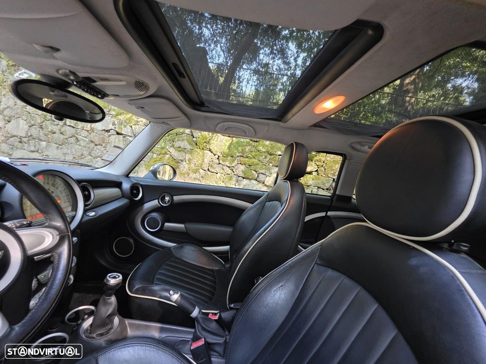 MINI Clubman Cooper D - 4