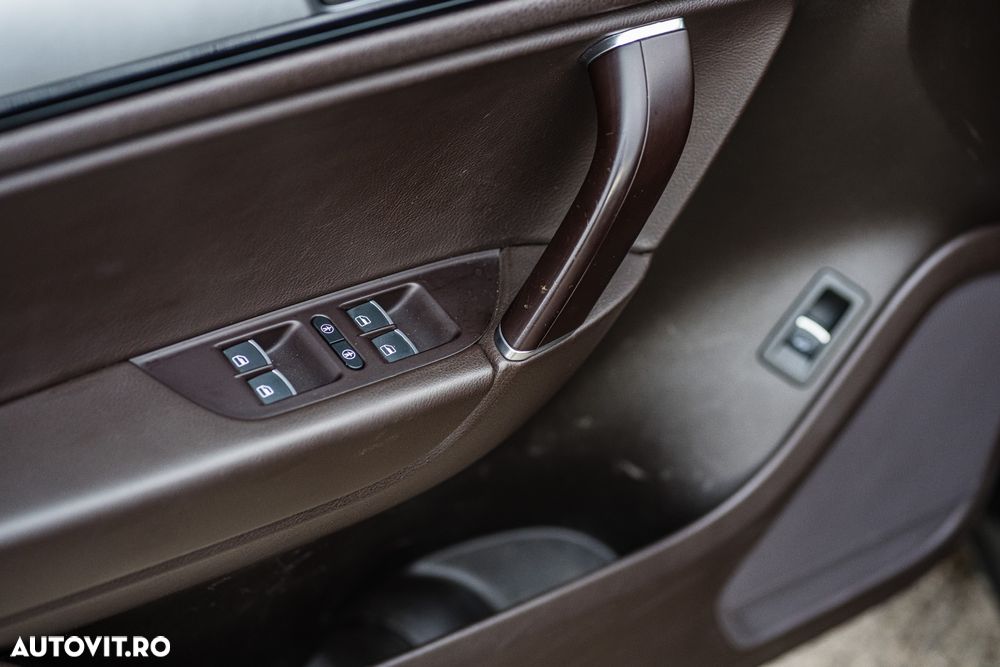 Volkswagen Touareg 3.0 V6 TDI BMT - 8