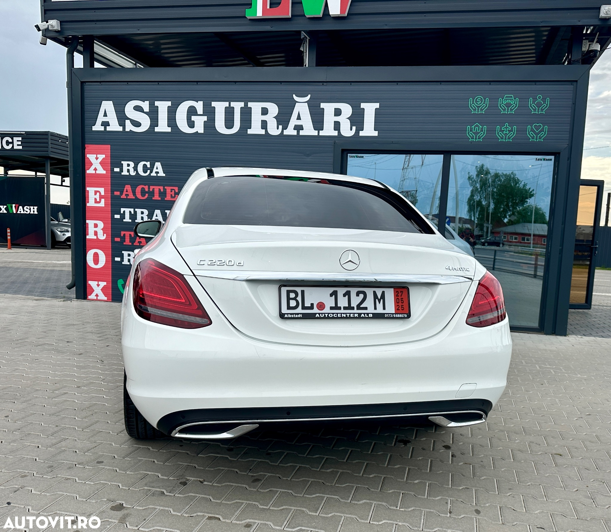 Mercedes-Benz C 220 d 4Matic T 9G-TRONIC AMG Line - 18