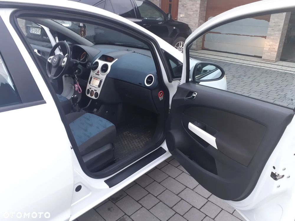 Opel Corsa - 5