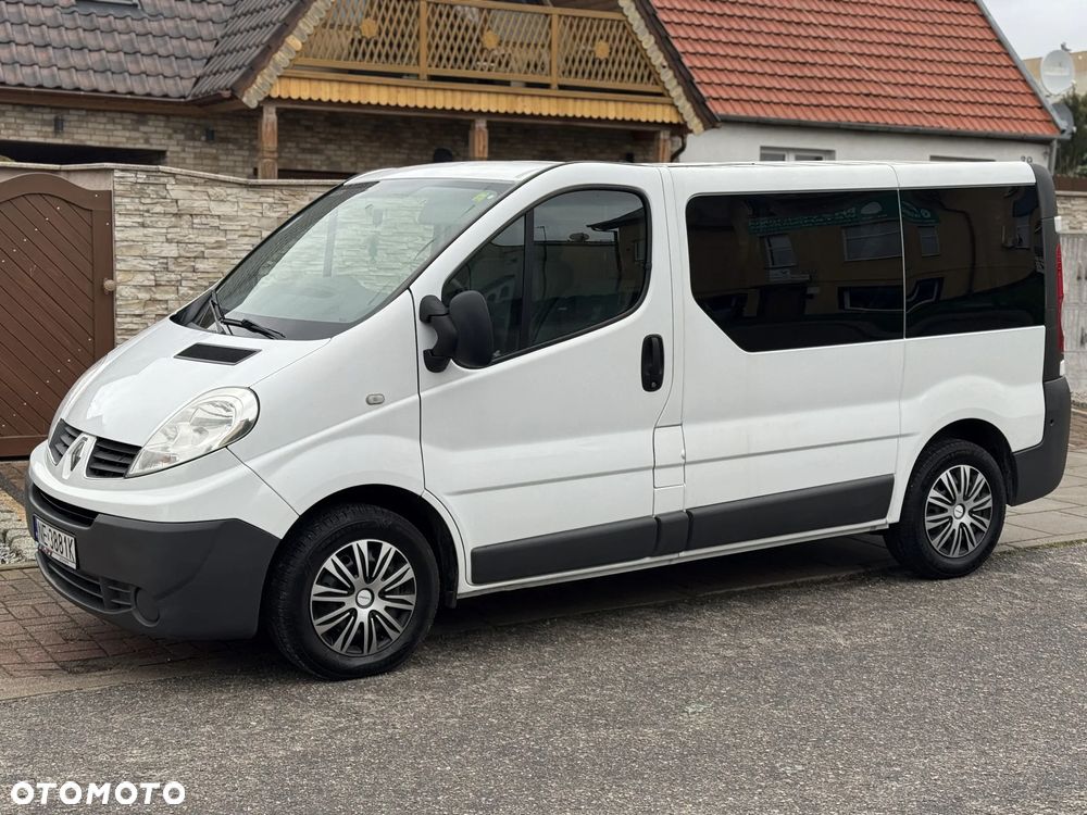 Renault Trafic - 12