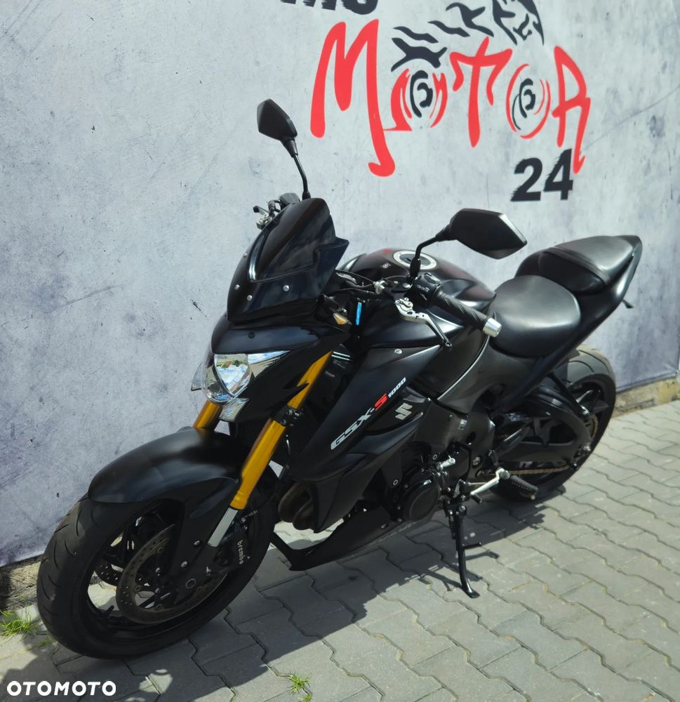 Suzuki GSX - 7