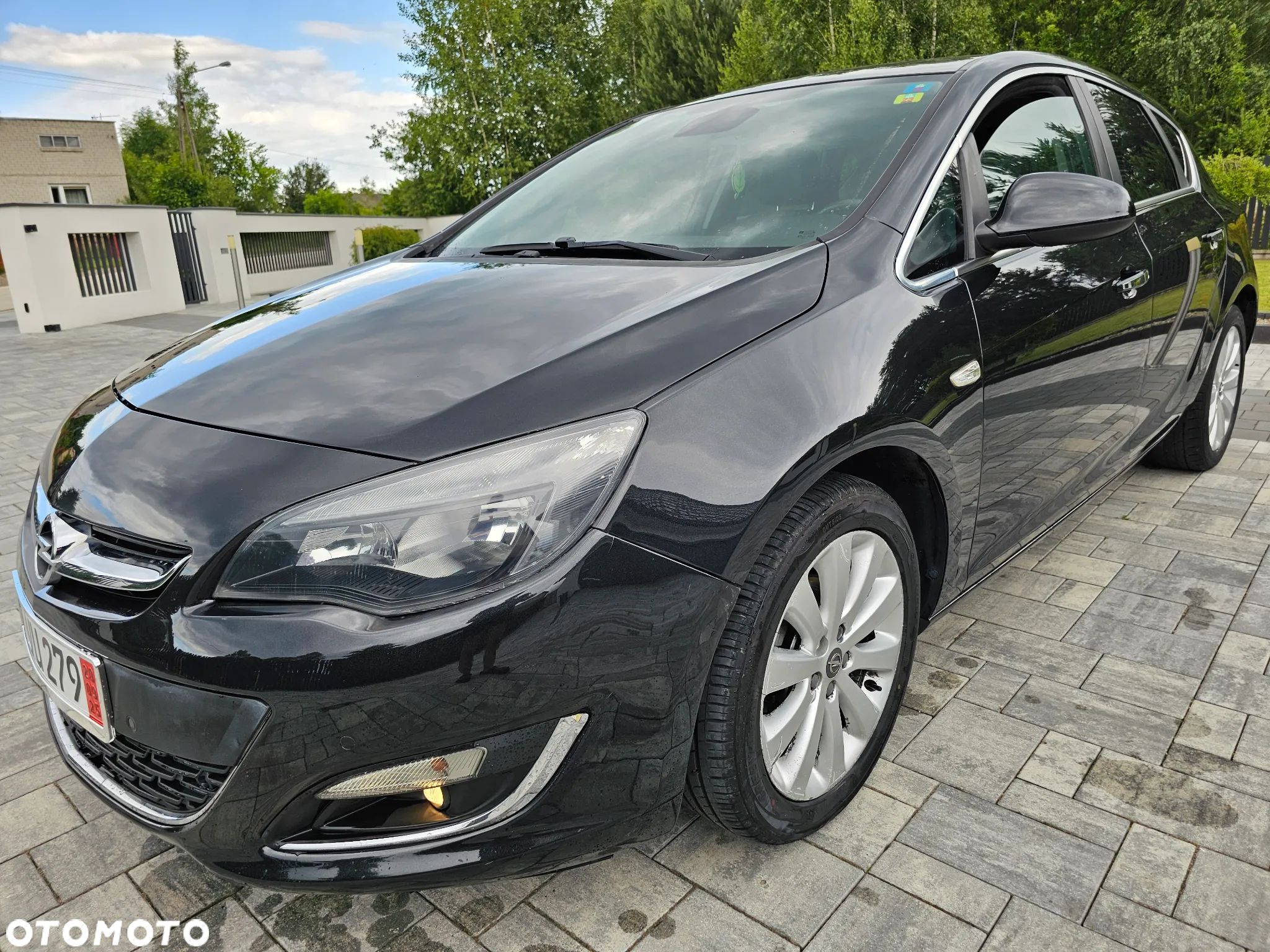 Opel Astra 1.4 Turbo Cosmo - 1