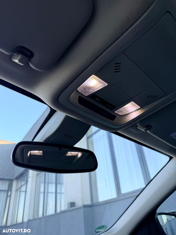 Opel Insignia ver-sports-tourer-1-5-diesel - 18