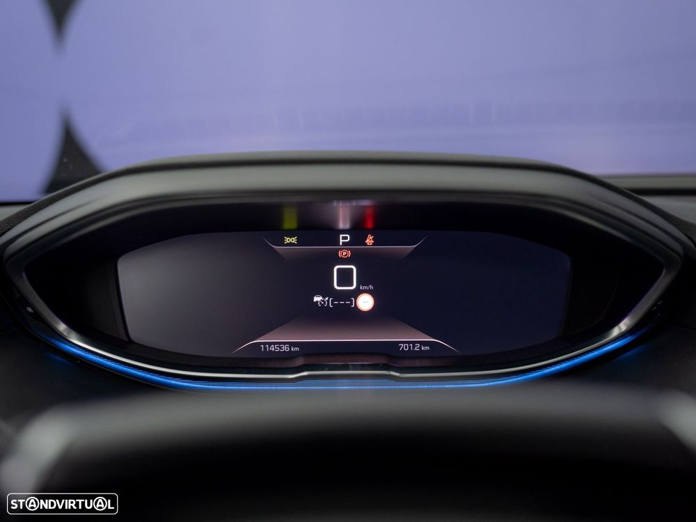 Peugeot 5008 1.5 BlueHDi GT EAT8 - 17