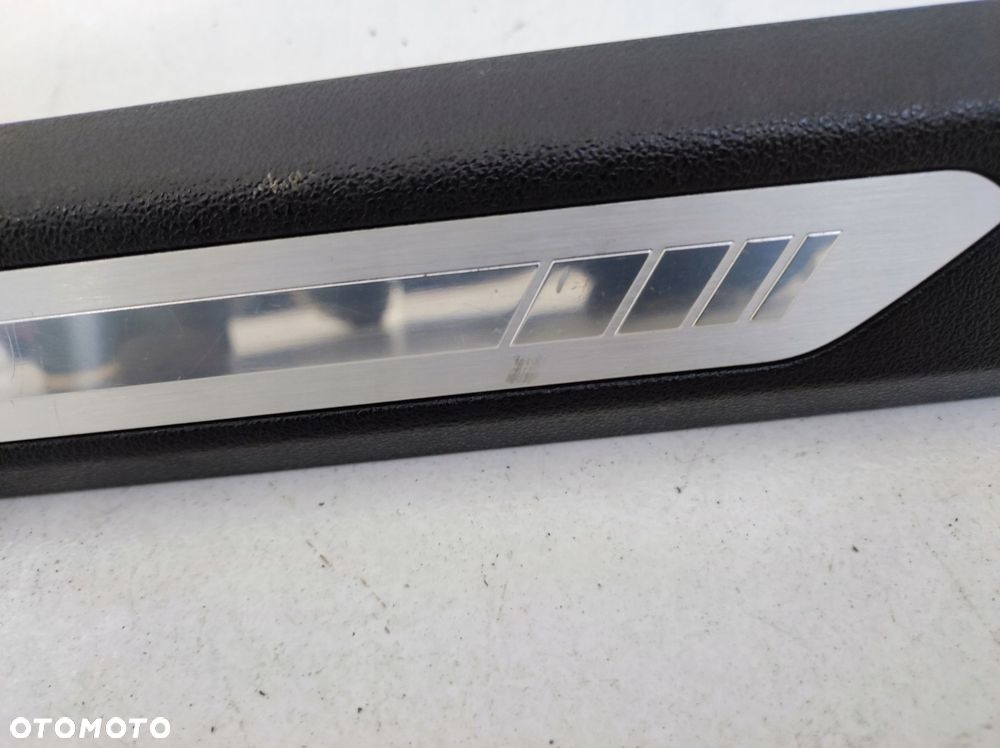 listwa nakładka na próg progowa prawy przód led bmw xm g09 - 5