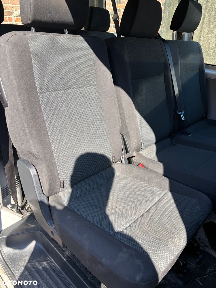 Volkswagen Transporter - 14