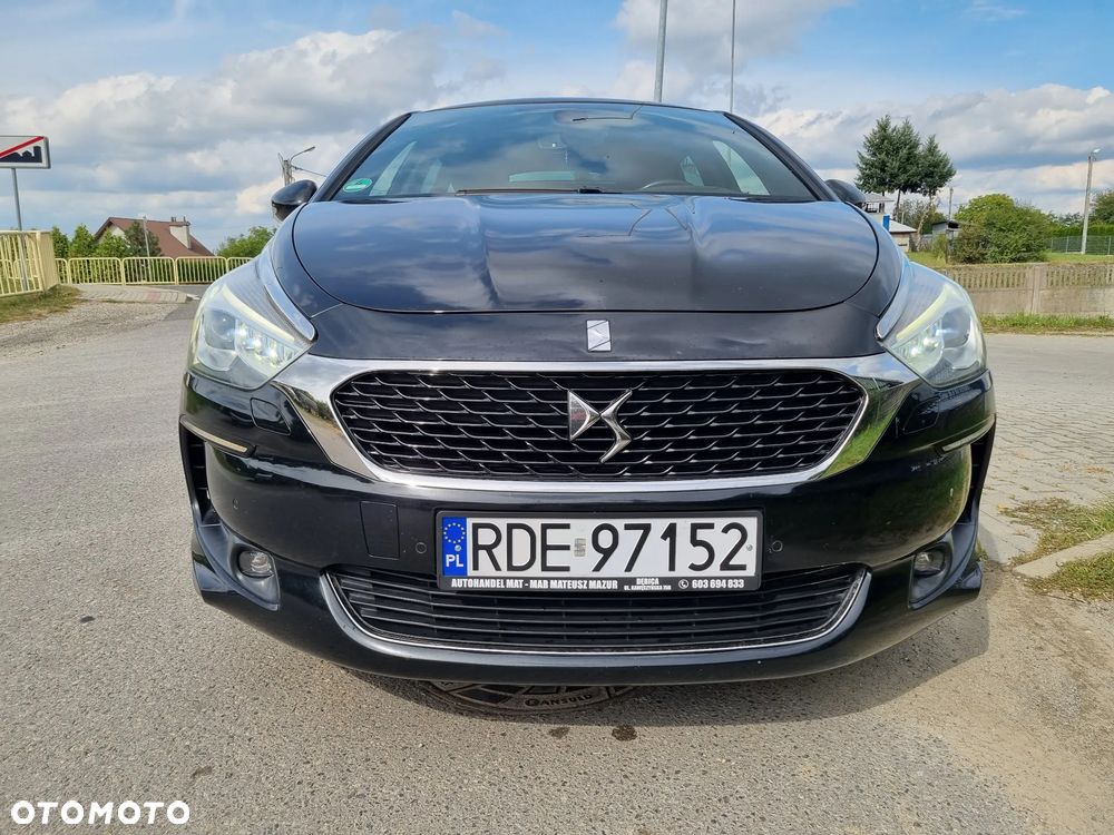 DS Automobiles DS 5 - 12