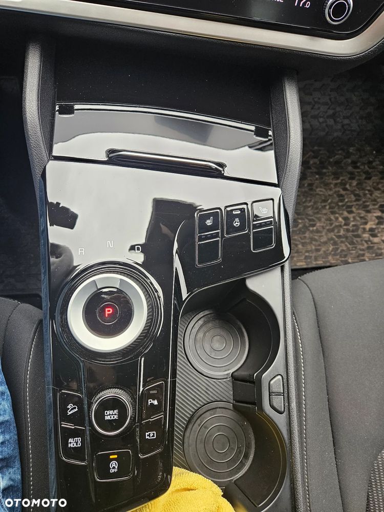 Kia Sportage 1.6 T-GDI MHEV L 2WD DCT - 11