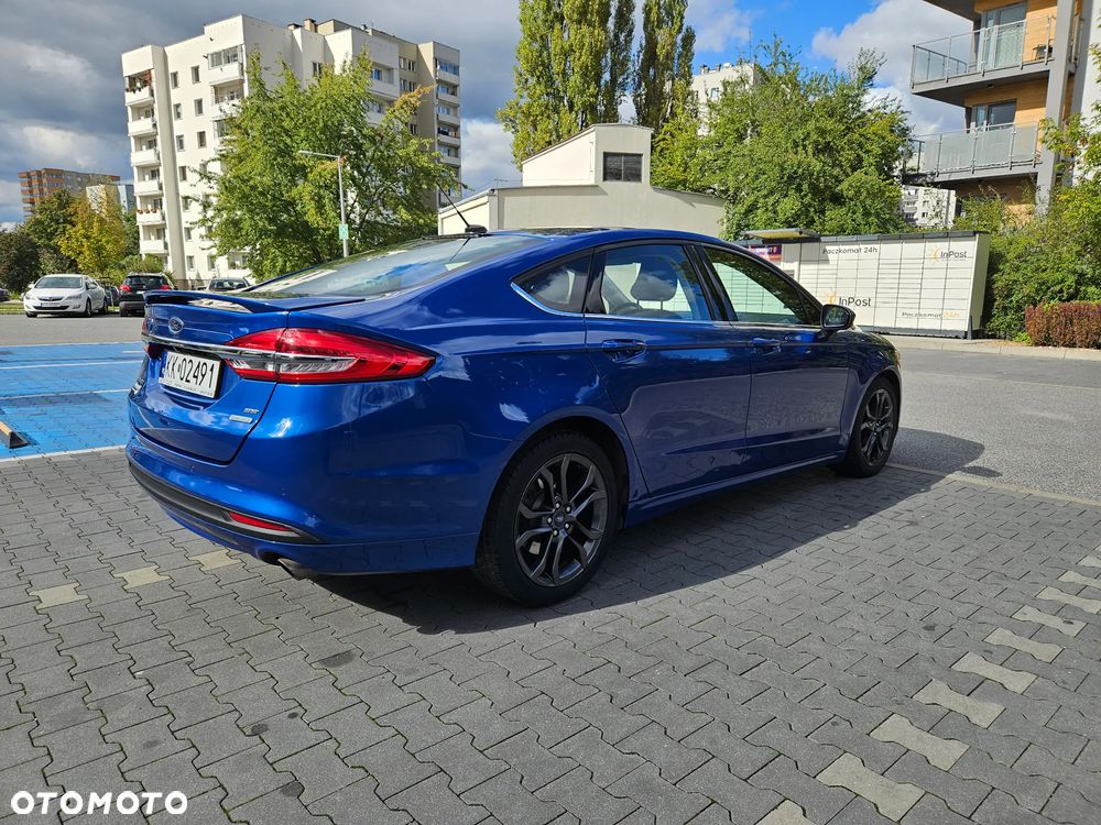 Ford Fusion - 13