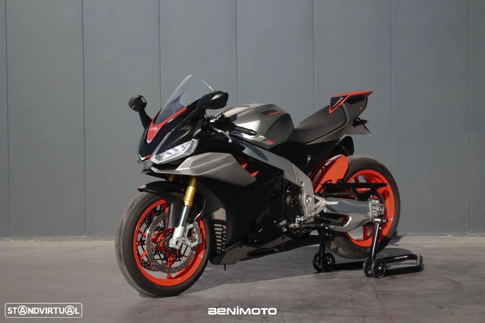 Aprilia RSV 4 - 7