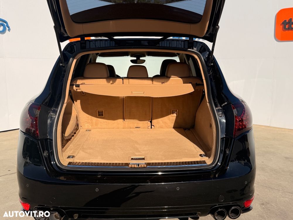 Porsche Cayenne 3.0TD TipTronic - 21