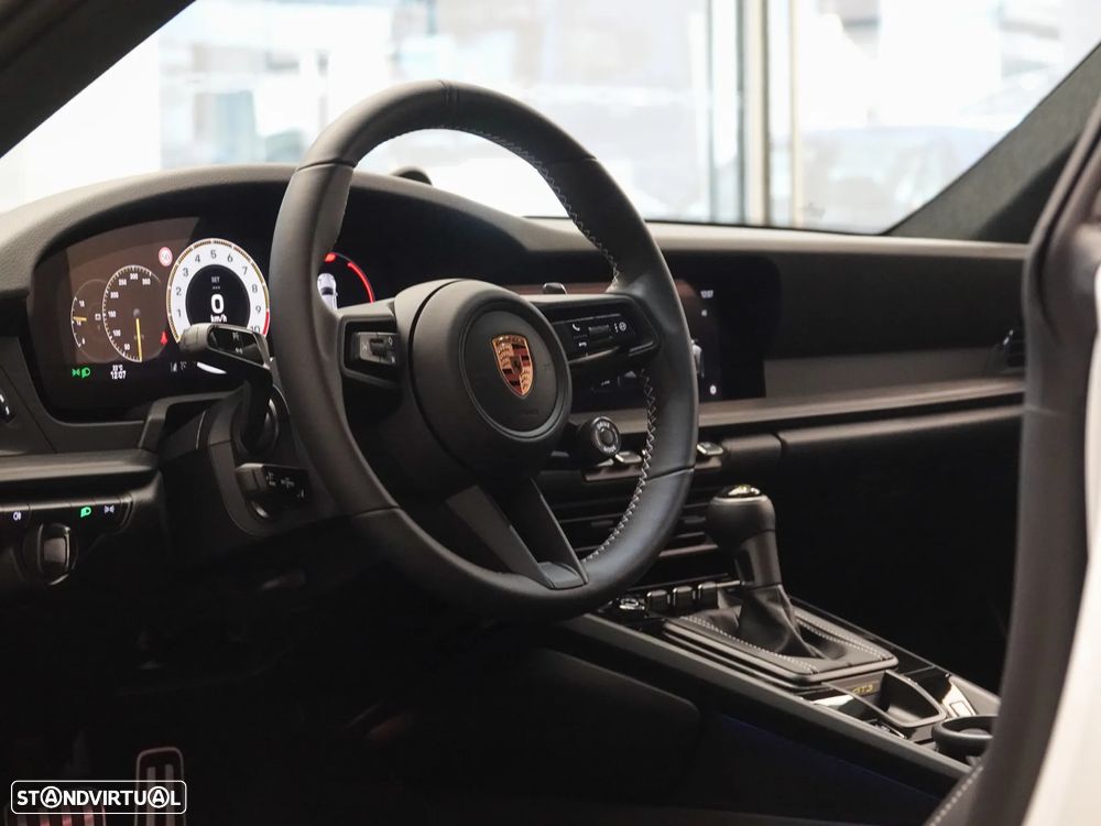 Porsche 911 (992) GT3 PDK - 14