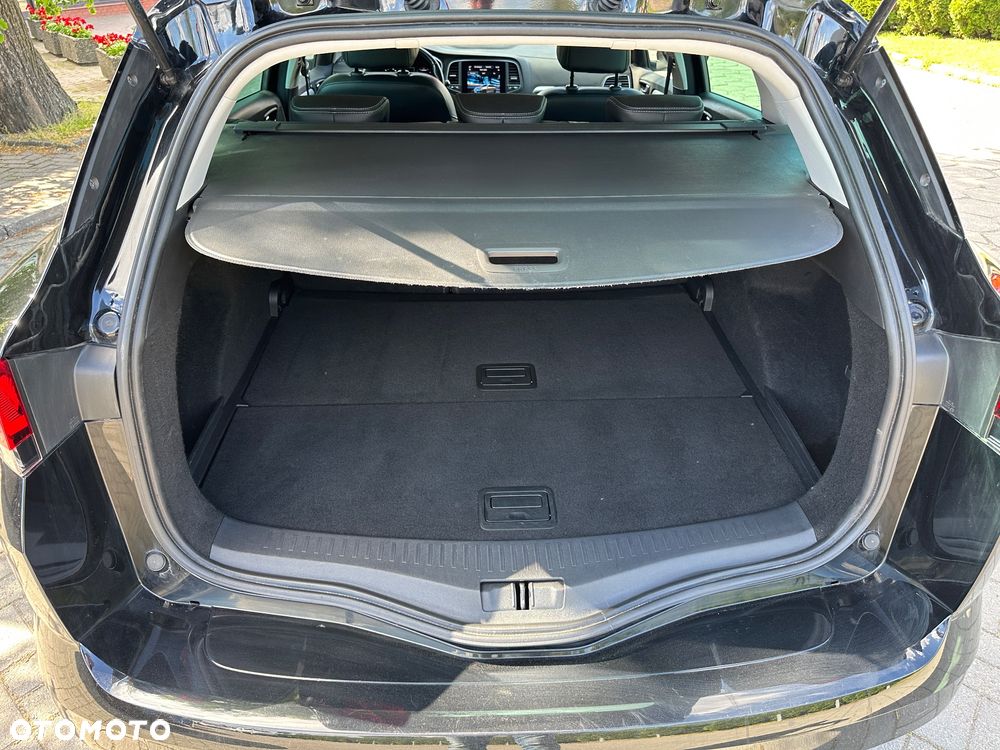 Renault Megane 1.3 TCe FAP Techno EDC - 29