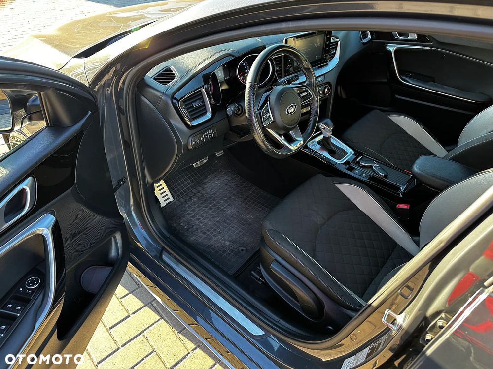 Kia ProCeed 1.5 T-GDI GT Line DCT - 6