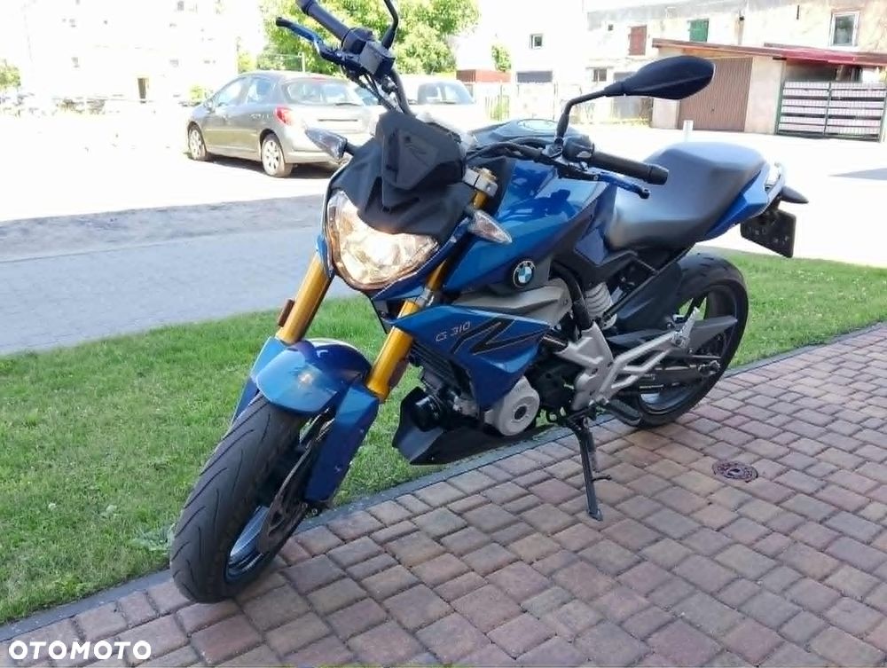 BMW G - 2